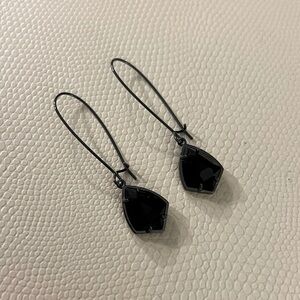 Kendra Scott Drop Earrings (Black)